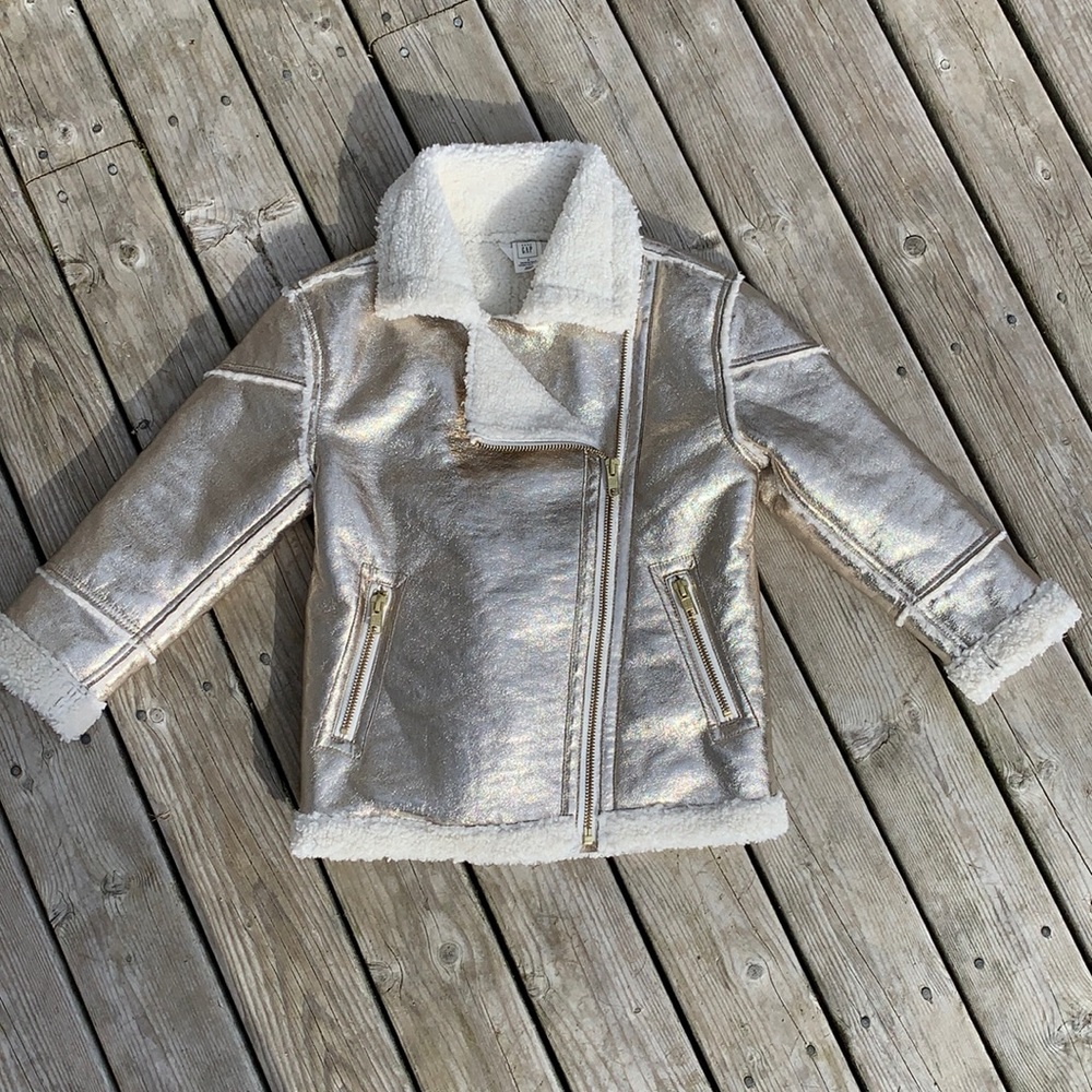 Gap size 4 Toddler “Nugget Gold” Bomber Jacket